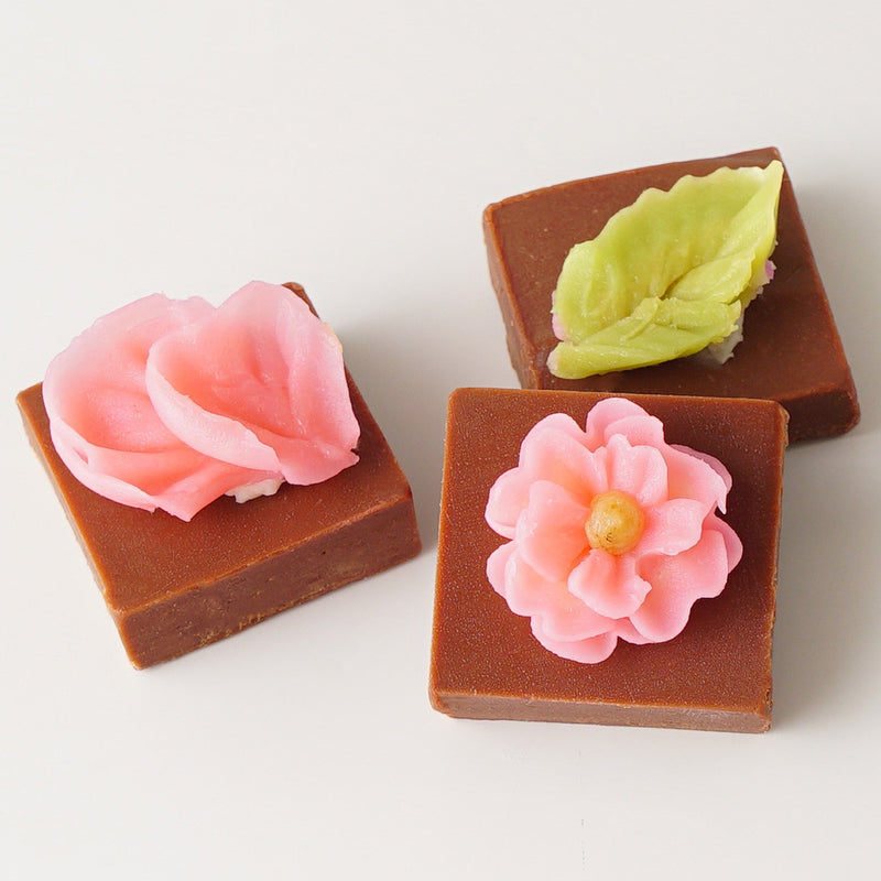 【Cake.jp限定】食べられるお花のバレンタインチョコレート/9個入 バレンタイン2023